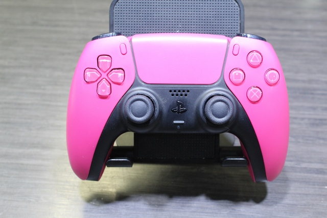 Console PS5 Rose + manette rose + manette multimédia + Couvercle (blanc original) - Image 4