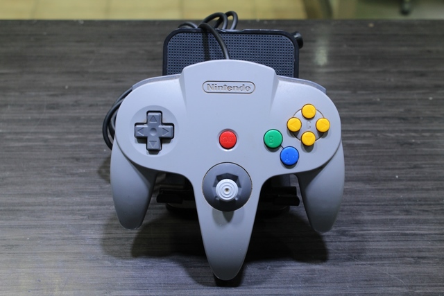 CONSOLE N64 + expansion pack +acc - Image 4