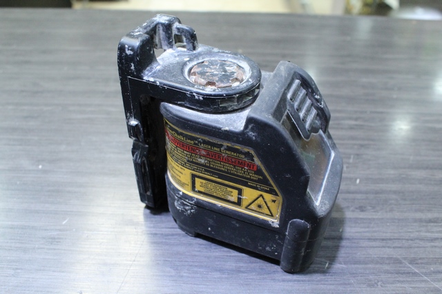 Niveau laser Bidirectionnel (rouge) usee - Image 2