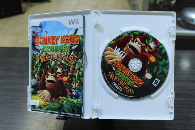 Donkey Kong Country Returns - Image 2