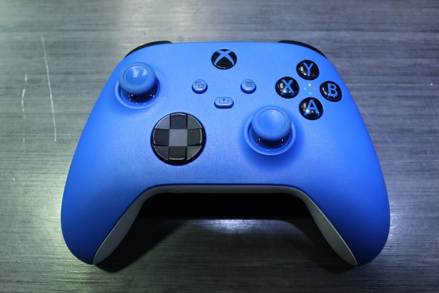 Xbox series X MICROSOFT 1882 - Image 4