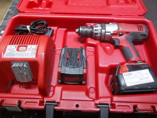 PERCEUSE A PERCEUSSION 18 VOLT BATTERIE NON INCLUSE