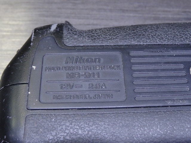 poignee alimentation pour nikon d7000 seulement - Image 3