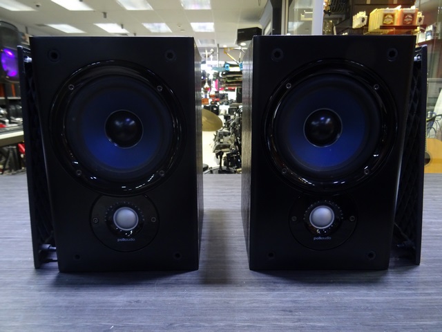(100 watts) Paire de Haut Parleur Polk Audio t300