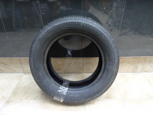 2 Pneus d ete (195/60R15) DOUGLASS Performance GT-H