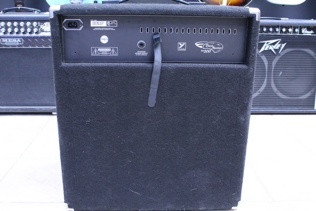 (200 Watts) Amplificateur de Bass Yorkville Bass Master XM200 - Image 3
