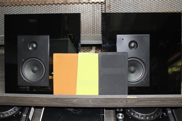 (90 Watts) Ensemble de 2 haut parleurs muraux jamo graphic