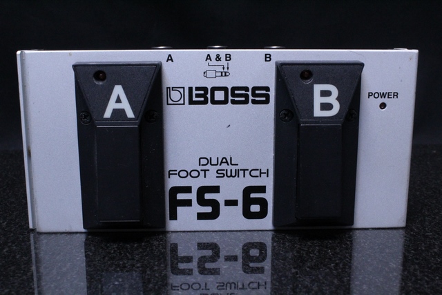 A B Switch Boss FS-6 - Image 2