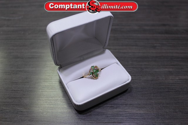 Bague avec 5 émeraude + 2 diamants de 2 pts Or jaune - Image 1