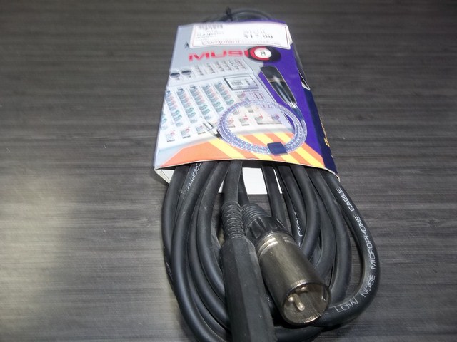 Cable XLR male a 1/4 femelle music 8 bb010