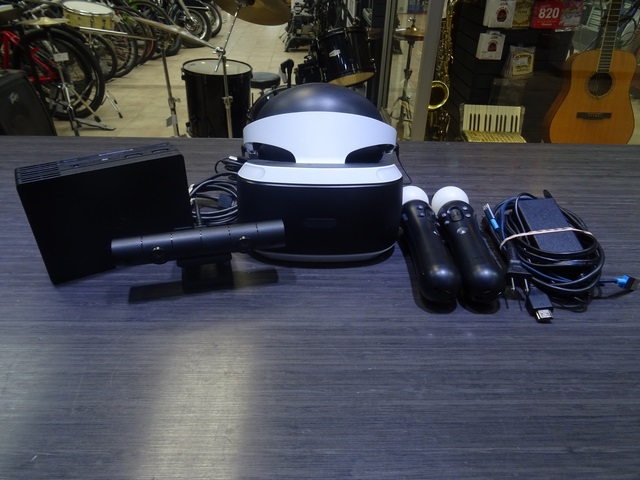 Casque PSVR PS4 + Motion controller + Accessoires sony cuh-zvr2