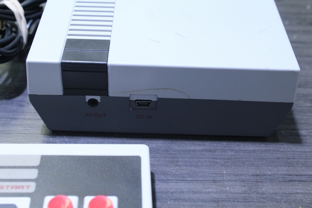 Console Mini NES Entertainment system +1 Manette china 620 Jeux - Image 2