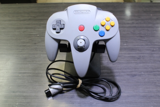 Console Nintendo 64 + acc NUS-001 - Image 3