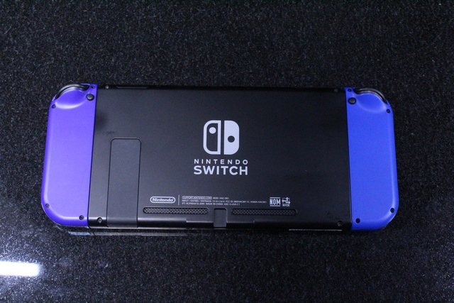 Console Switch Legend of Zelda + dock NINTENDO HAC-001 - Image 3