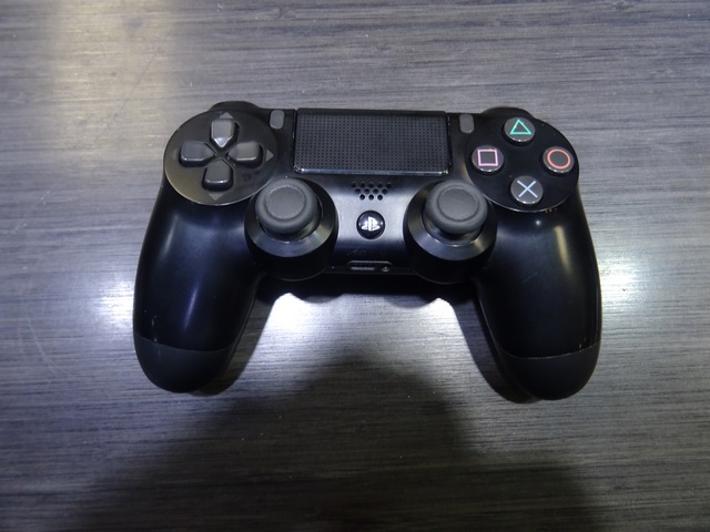 Console ps4 slim 1 to + acc sony CUH-2215B - Image 2