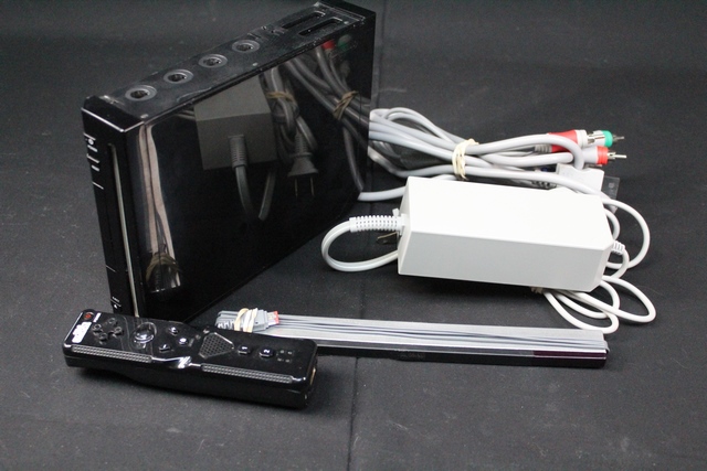 Console wii (manette sans marque) + acc (component RGB) NINTENDO rvl-001