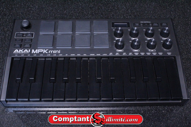Controleur Usb + Fil Usb Akai Mpk mini black edition