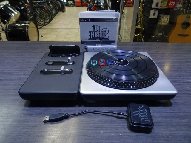 DJ Hero Turntable Controller + DJ Hero 2 sony 95837.809