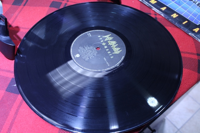 Def Leppard Pyromania Vertigo Record Vinyle 33 tours - Image 4