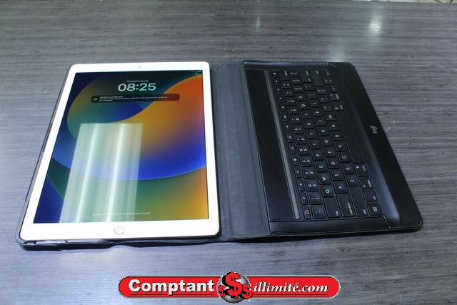Ipad pro 128GB A1584 +clavier Logi Apple - Image 1