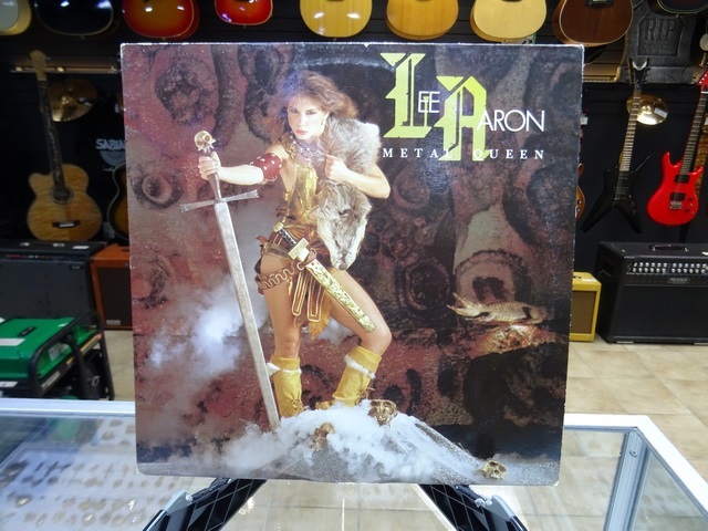 Lee Aaron metal queen attic Records vinyle 33 tours - Image 1