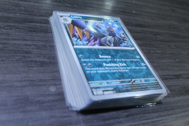 Lot (Normal / Dark / Steel) cartes Pokemon (24) Moitiee Coreen carte pokemon - Image 2