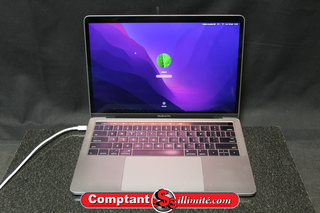 MACBOOK PRO (mfd 2016) APPLE A1706 - Image 1