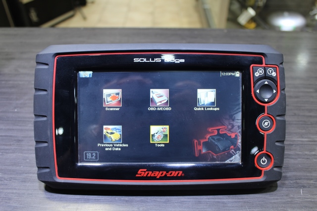 Machine de Diagnostique pour Vehicule Snap On eesc320 Solus Edge - Image 2