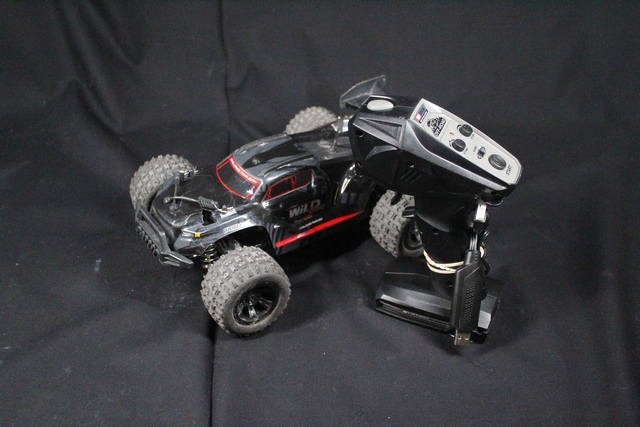 Mini teleguide + controleur + batterie +chargeur Wild and Ready to Go Degenerate