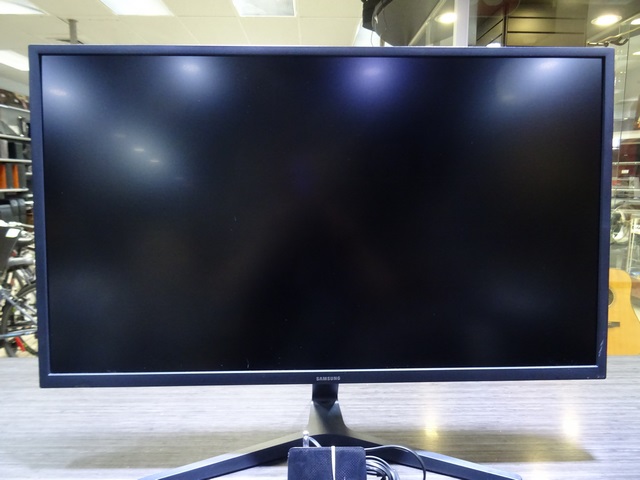 Moniteur 32p 4k Samsung u32j590uqn - Image 1