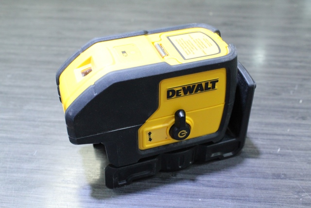 Niveau laser a 3 points (rouge) Dewalt DW083 - Image 2