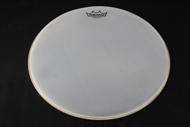 Peau (Mesh) de Caisse cliare (snare) 14 pouce REMO Silent Stroke