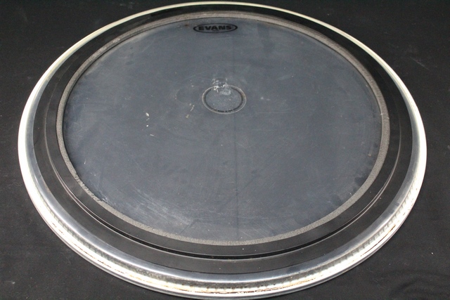 Peau de basse Drum 22 pouce Evan emad 22p