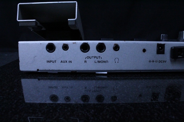 Pédale Multi Effect + ac korg Toneworks ax1000 - Image 3