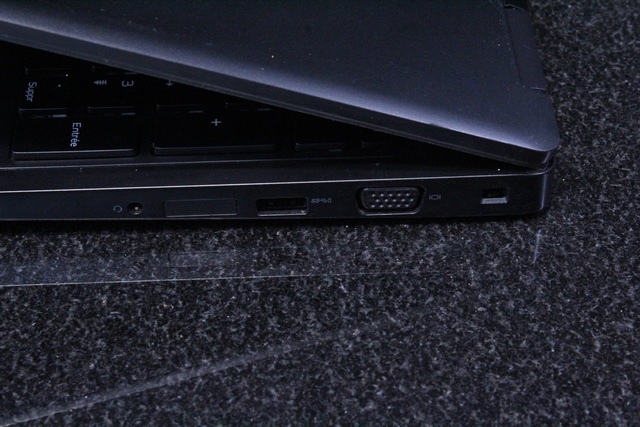 Portable (2017) + Ac (Voir Note) Dell Latitude 5580 - Image 3