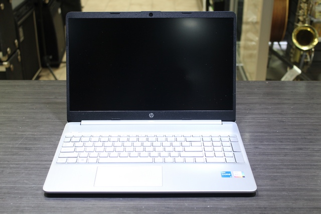 Portable + Ac HP 15-dy5088ca - Image 1