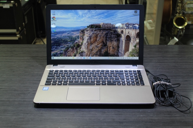Portable + ac Asus Asus	x541u - Image 1