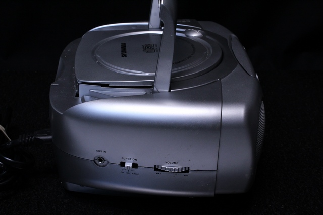 Radio CD Portable Sylvania srcd243m - Image 4