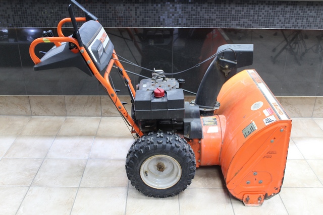 SOUFFLEUSE 10HP 30P COLUMBIA 10-30 ( 31AH9575897)