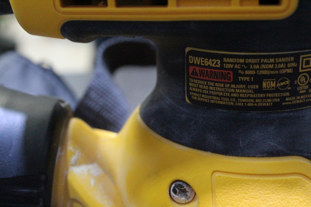 Sableuse Orbital Dewalt dwe6423 - Image 2