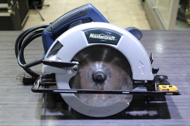 Scie circulaire Mastercraft 7 1/4