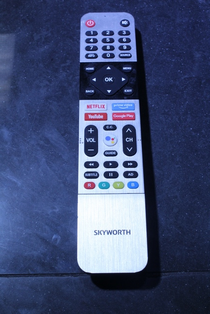 Téléviseur 40pouces + tc skyworth 40e10 - Image 3