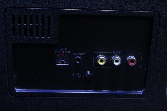 Téléviseur Intelligent Hisense Roku 55pouces (2018) +tc 55r6107 - Image 3