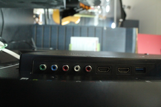 Téléviseur Intelligent Vizio 60 pouce + tc m60-c3 - Image 2
