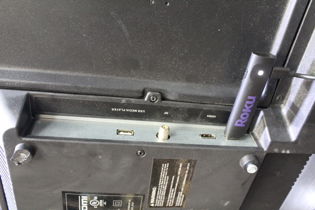 Téléviseur RCA 43 pouce notc +roku (tc) rtu4300 - Image 2