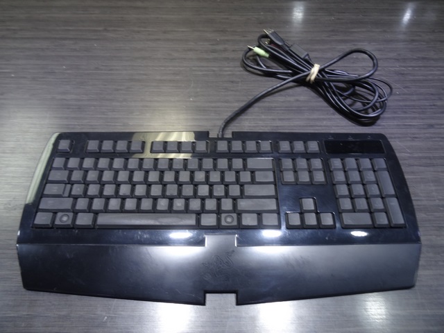 clavier razer lycosa