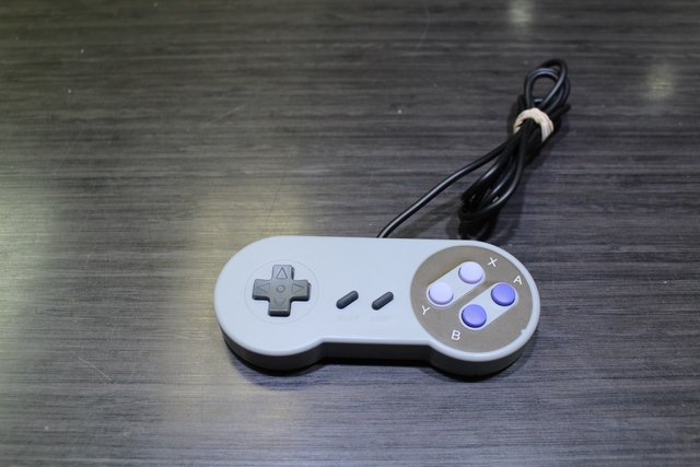 manette filaire snes ordi Jobber China